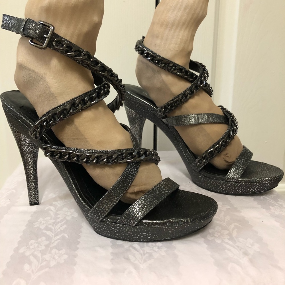 Bcbgeneration Silver Metallic Strap Sandals Sz 10b - image 3